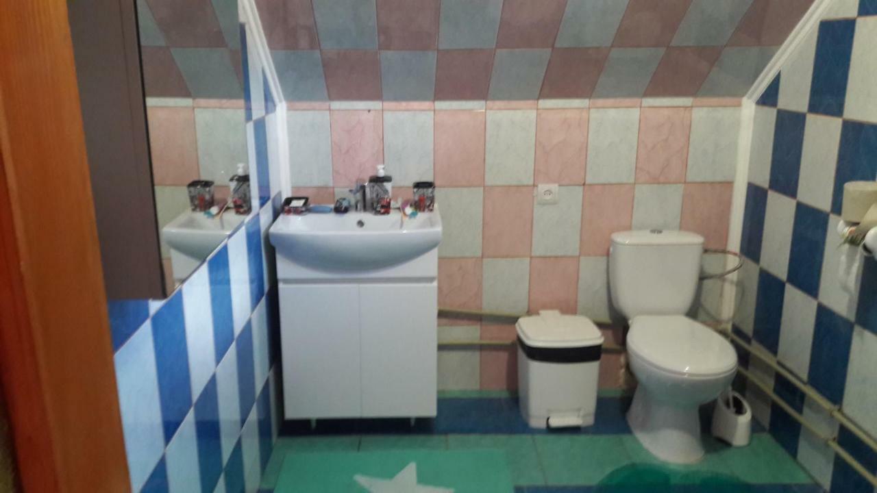 У Оксани Guest House Kvasij Eksteriør bilde