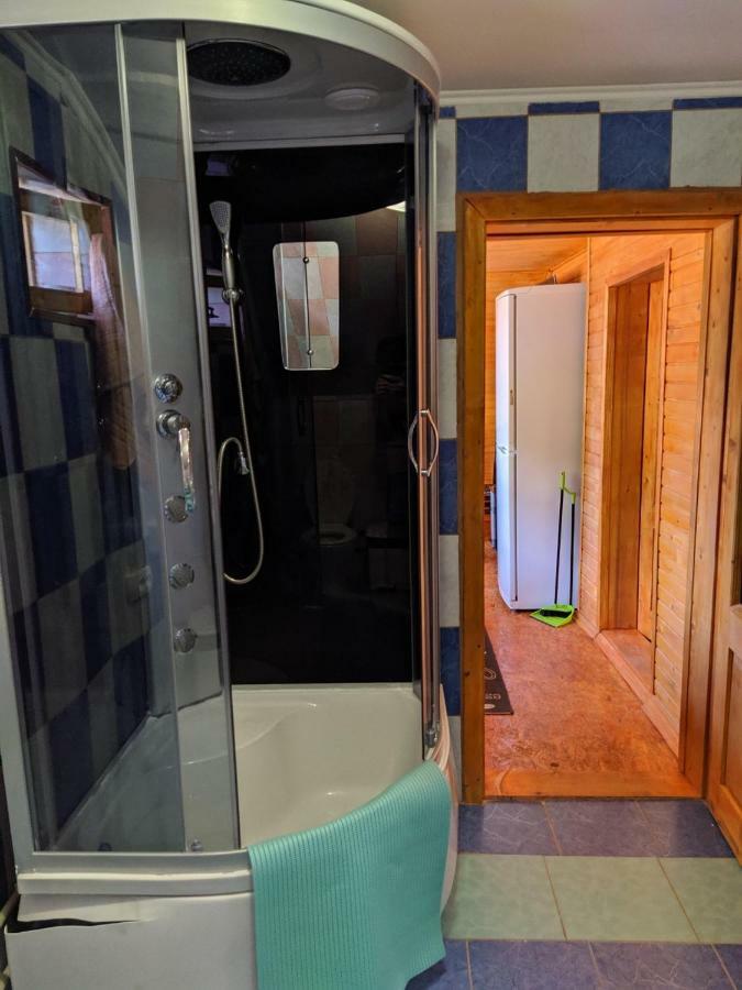 У Оксани Guest House Kvasij Eksteriør bilde