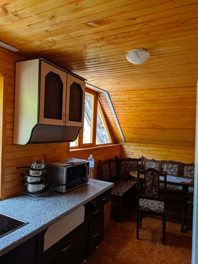 У Оксани Guest House Kvasij Eksteriør bilde