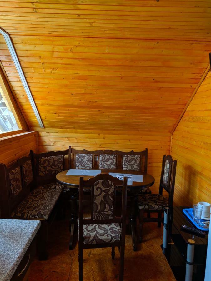 У Оксани Guest House Kvasij Eksteriør bilde