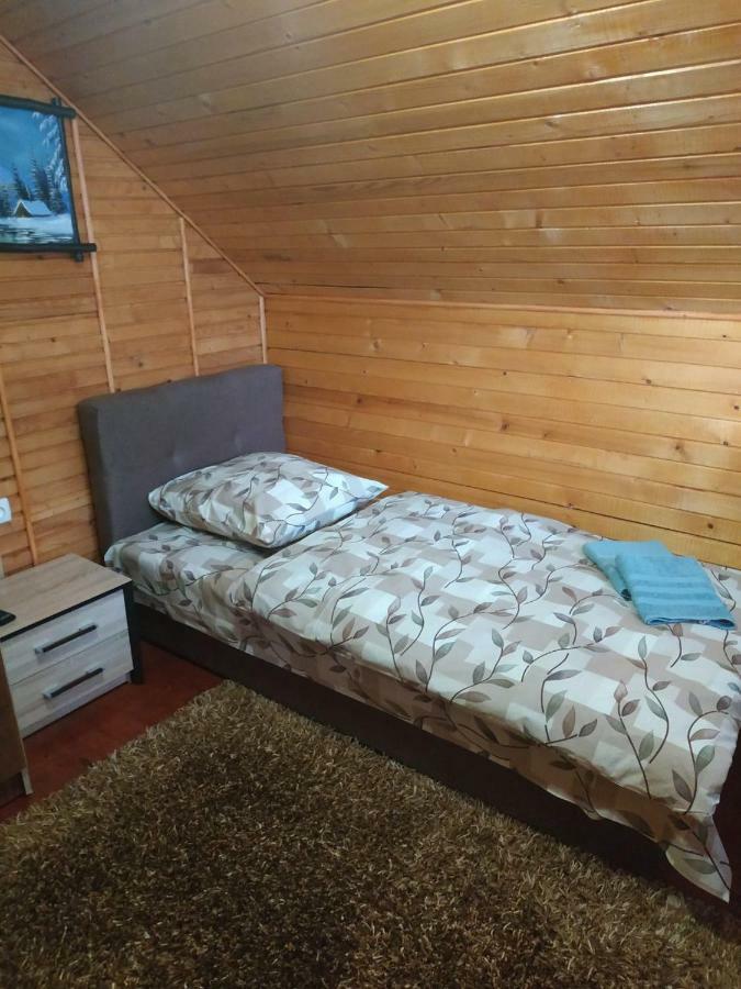 У Оксани Guest House Kvasij Eksteriør bilde