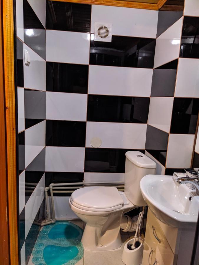 У Оксани Guest House Kvasij Eksteriør bilde
